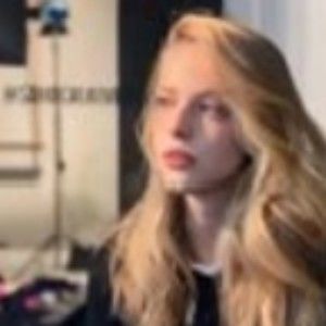 Meet your Posher, Vera